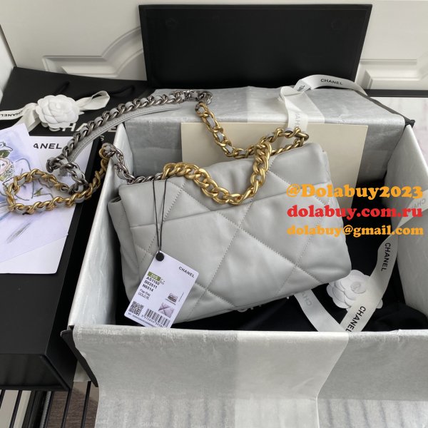 Top CC 19Bag AS1160 Lambskin Handbag