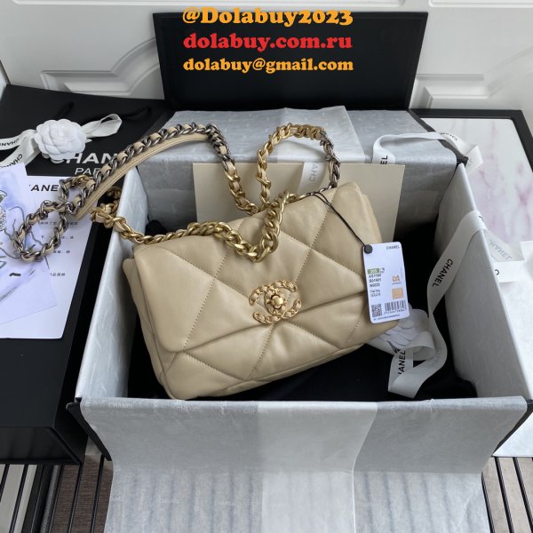 Top CC 19Bag AS1160 Lambskin Handbag