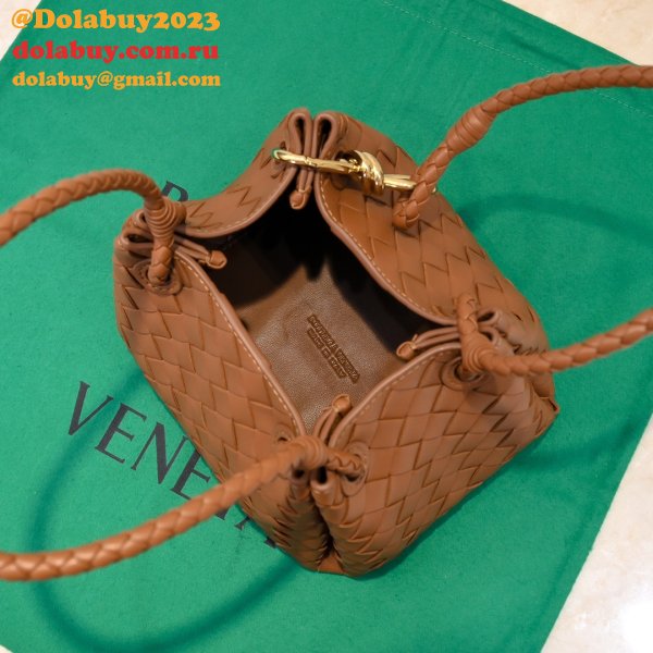 Top Quality BOTTEGA VENETA Andiamo Parachute Mini Size